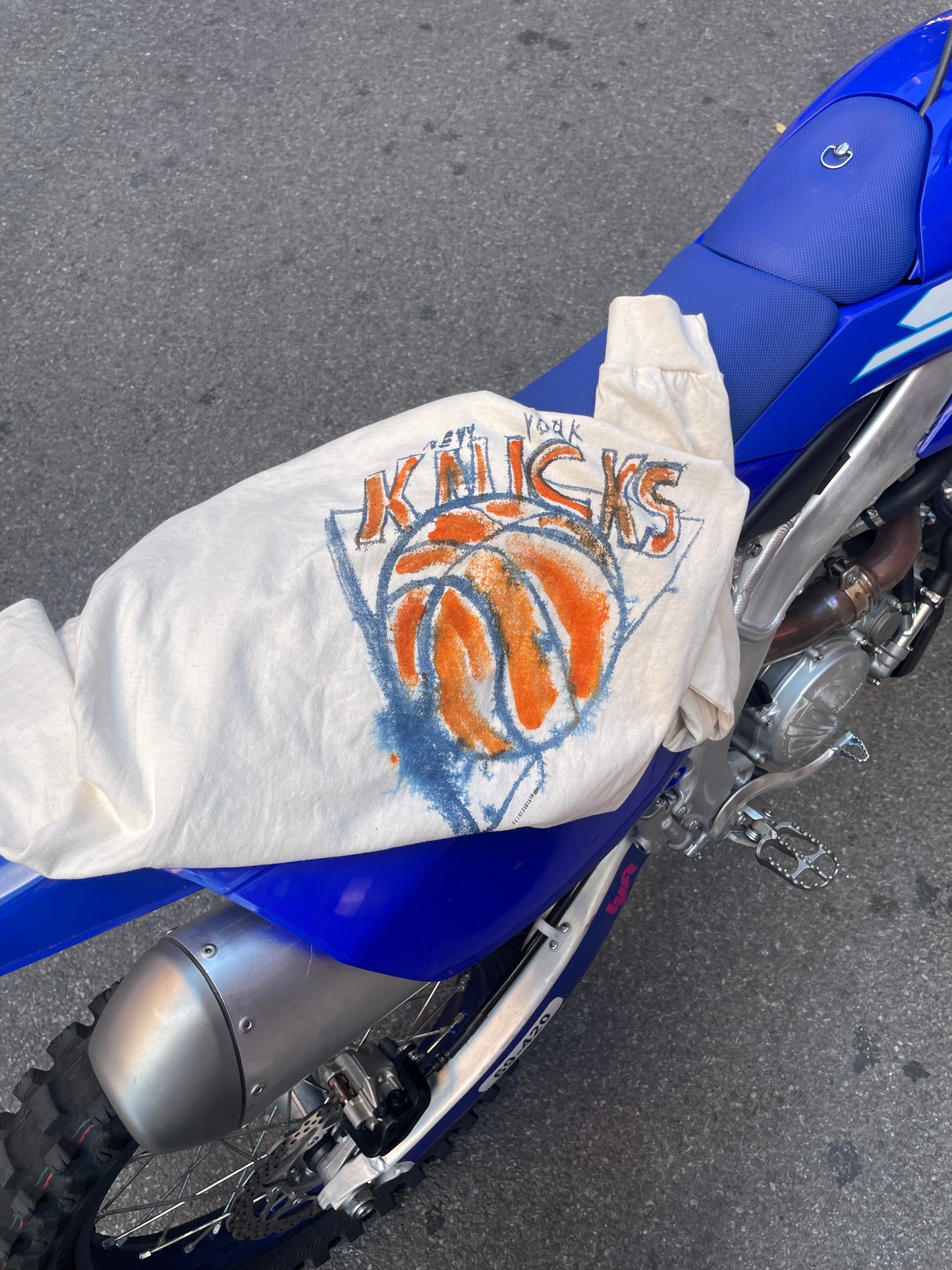 KNICKS handpainted shirts 1/1